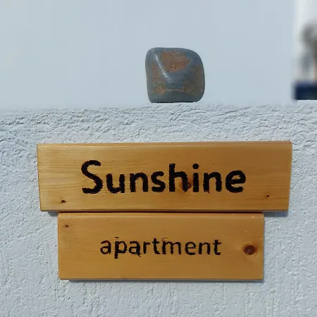 Sunshine Adamantas (Milos)